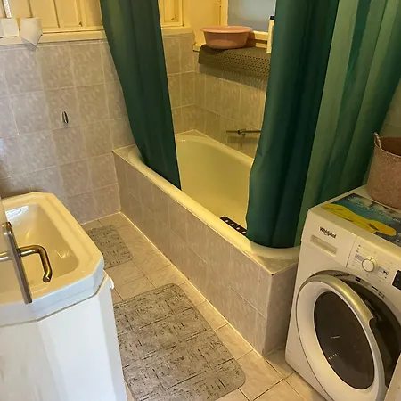 In Center Apartment *